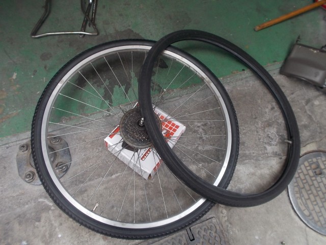 自転車パンク 036